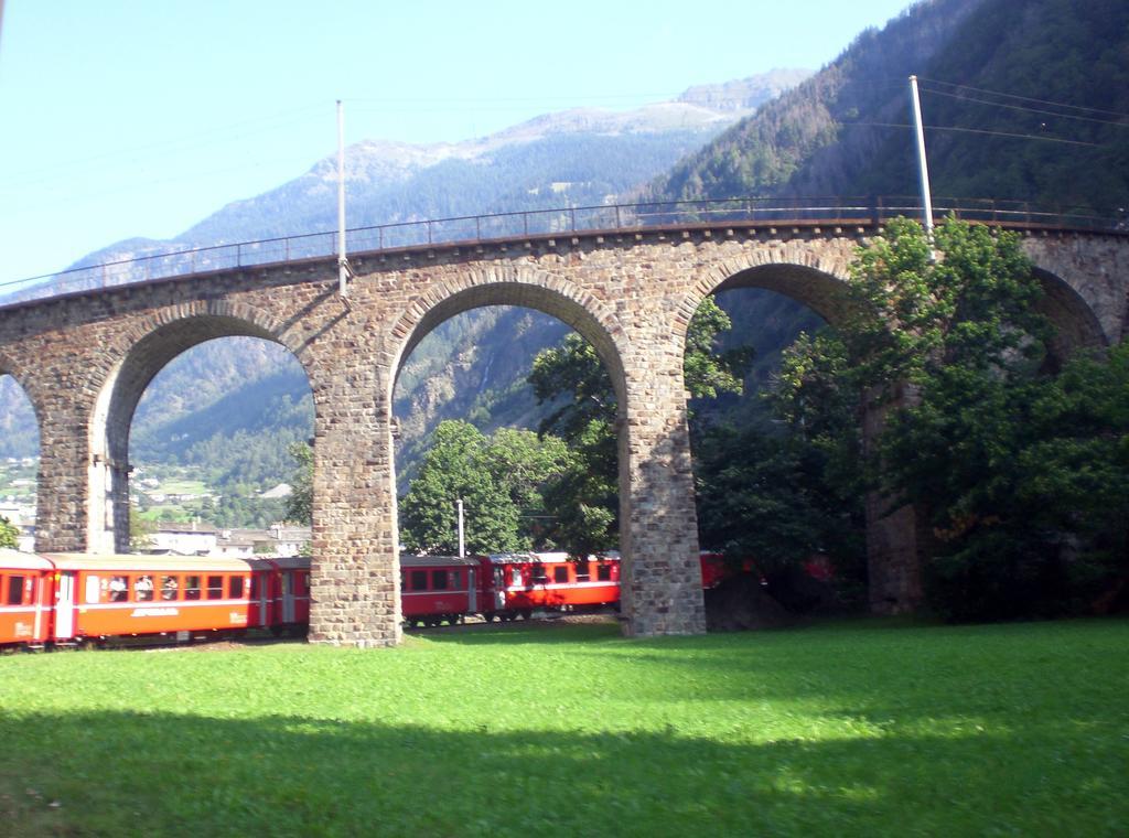 La Madonnina Villa di Tirano Quarto foto
